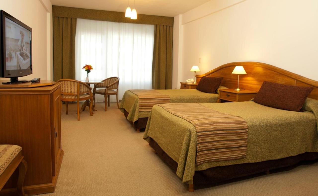 Hotel Piren Puerto Madryn Dış mekan fotoğraf